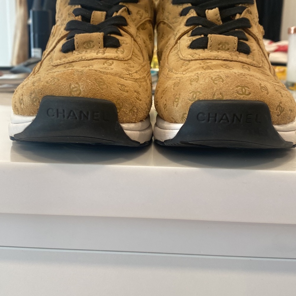 Chanel beige 22A sneakers - Picture 6 of 7